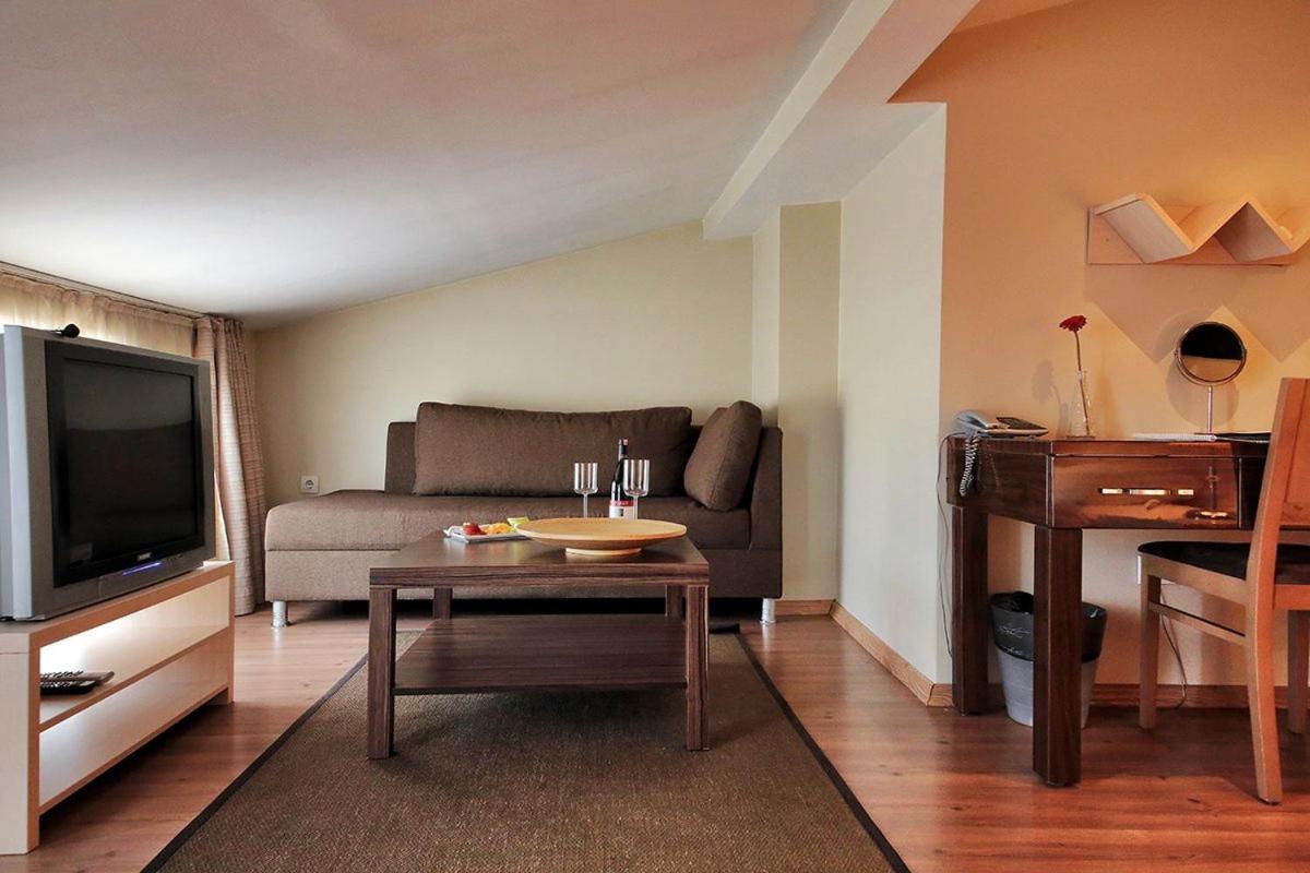 Derpa Suite Hotel Istanbul Eksteriør billede
